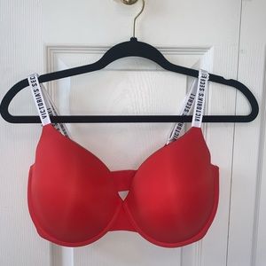 Victorias secret T-Shirt Lightly Lined bra